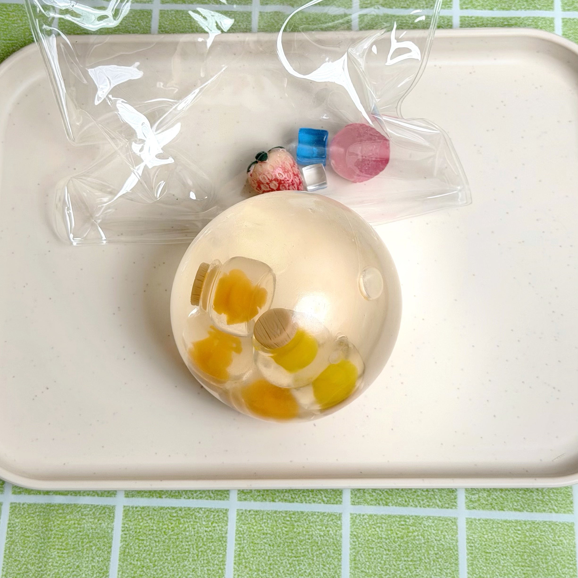Fruit Can Squishy (the yellow peach can is hard) - by Miaomiao Squishy