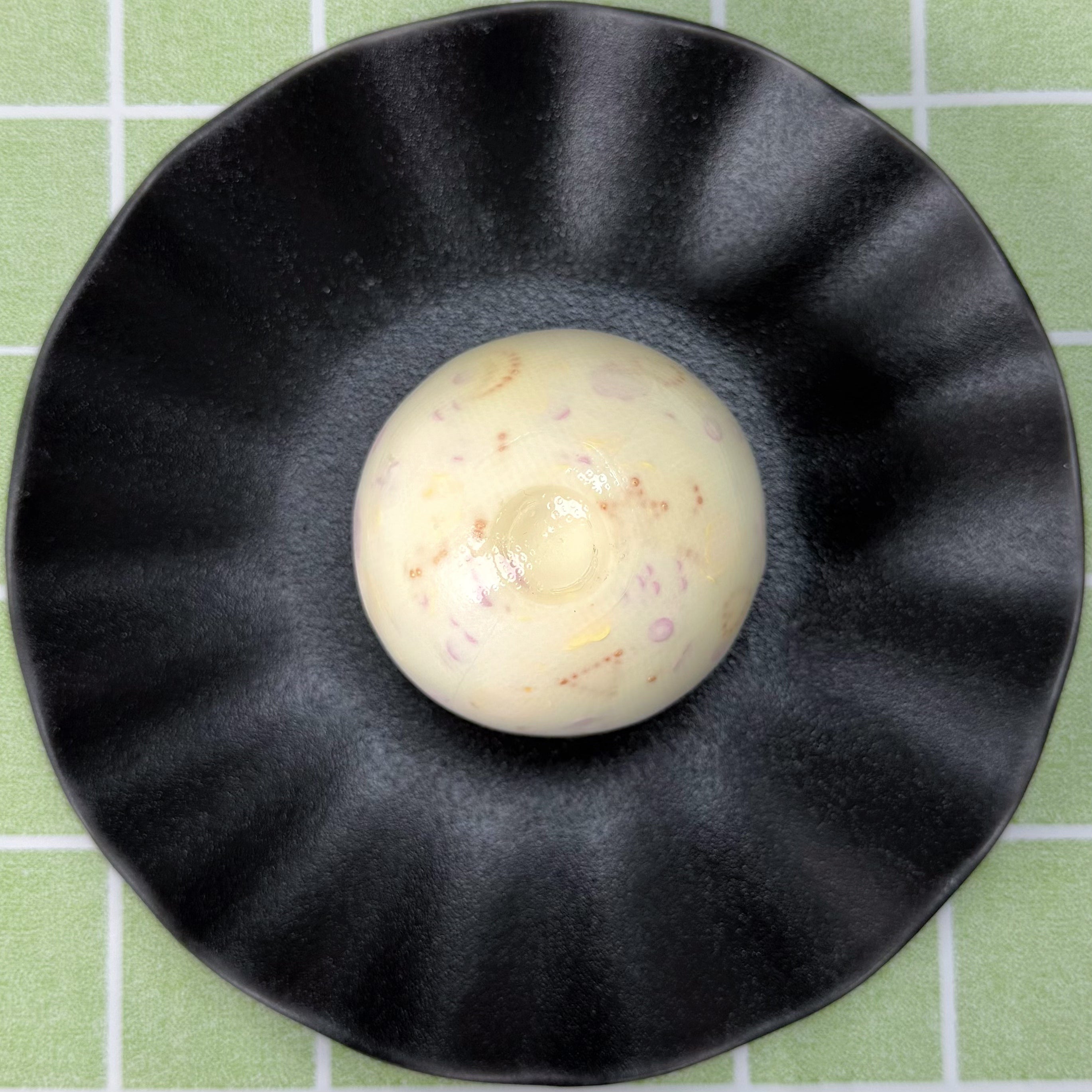 Peach Candy Crunchy Ball - by Miaomiao Squishy