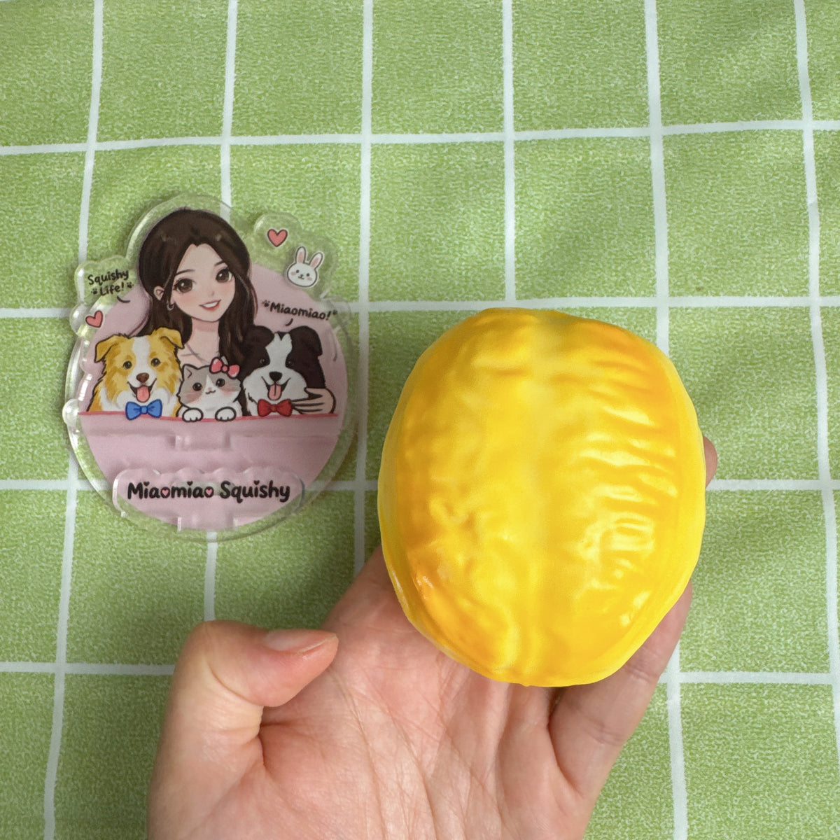 Crunchy Golden Brioche Bread Squishy Ball 🍞✨ - By Miaomiao Squishy